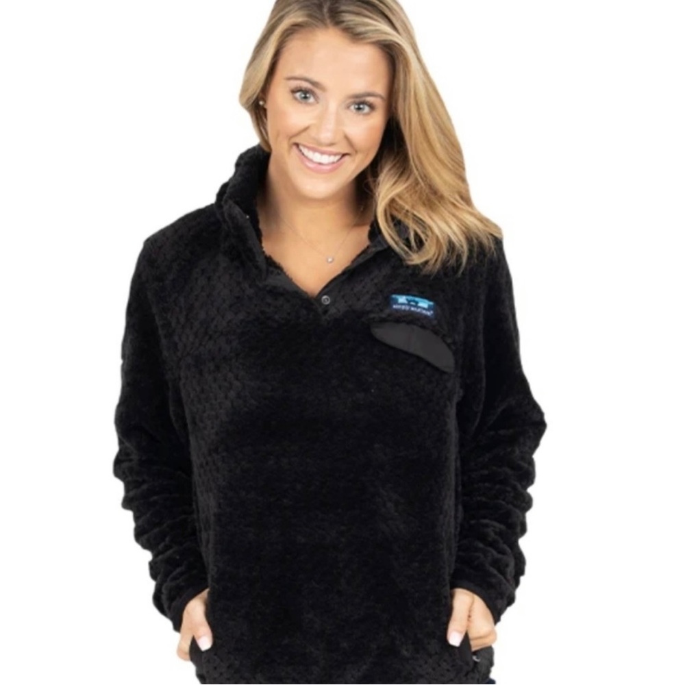 Simply Southern Black Pullover